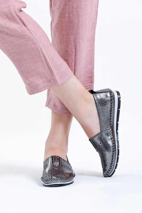 Woman Flat Shoes